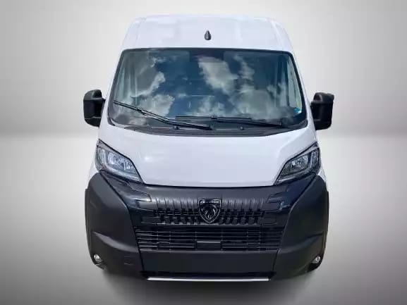 Peugeot Boxer 2.2 BlueHDI EAT8 140 L2H2 335 - Photo 1