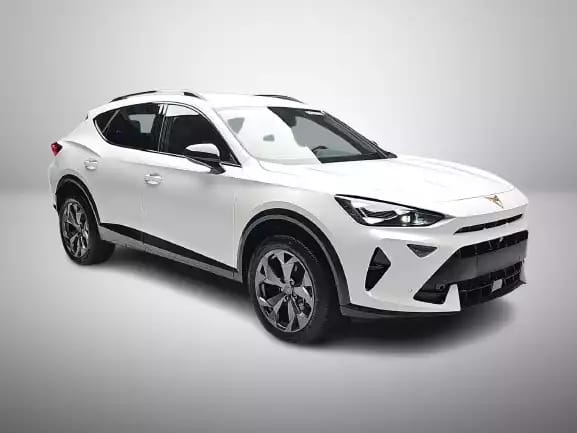 Cupra Formentor 1.5 eTSi DSG 150 - Photo 2