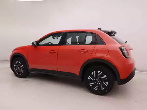 Fiat 600 1.2 T Hybrid 101 DCT Lounge - Photo 2