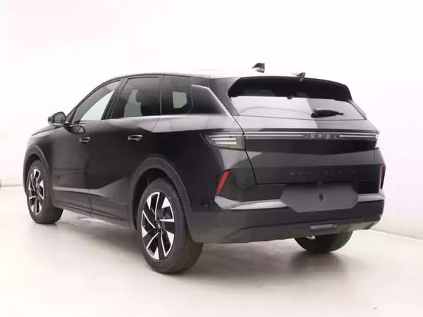 Opel Grandland 1.2 T Hybrid 145 GS - Photo 2