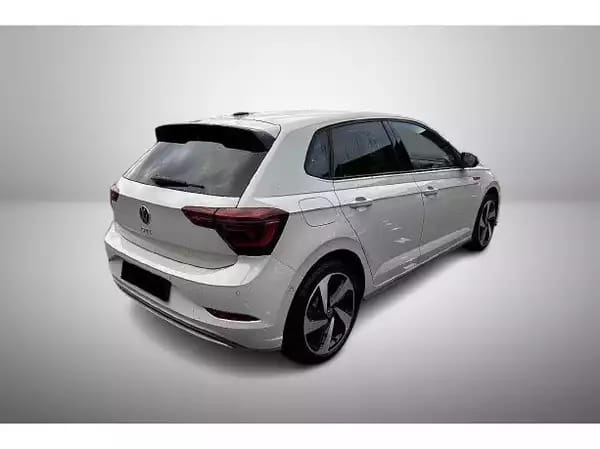 Volkswagen Polo 2.0 TSI DSG 207 GTI - Photo 2