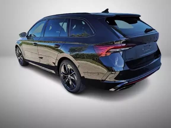 Skoda Octavia 2.0 TSi DSG 265 RS - Photo 2