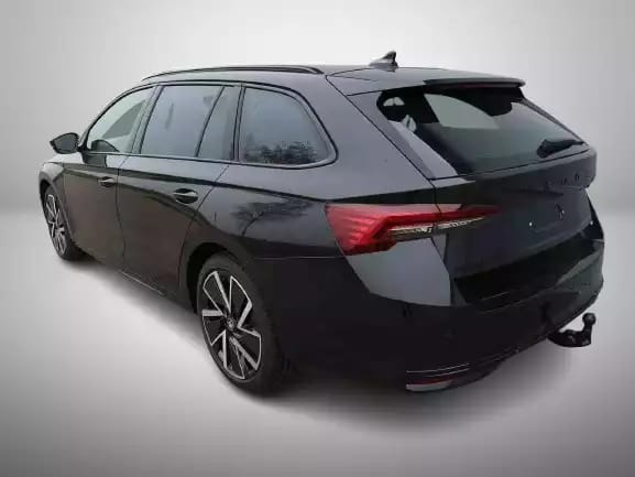 Skoda Octavia 2.0 TdI 150 DSG SPORTLINE - Photo 2