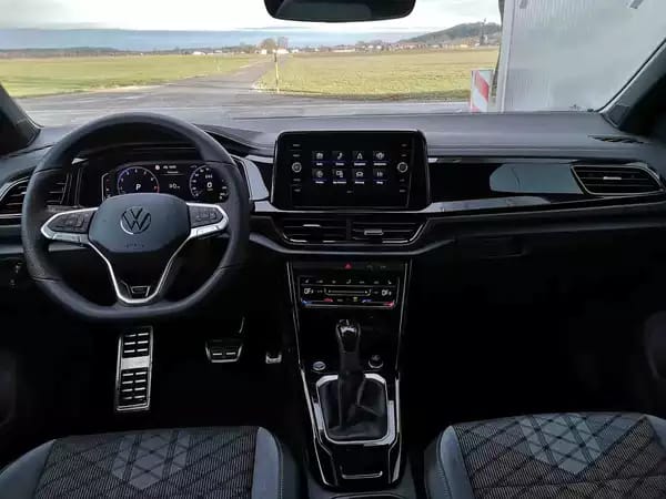 Volkswagen T-Roc 1.5 TSI 150 DSG R-Line - Photo 3