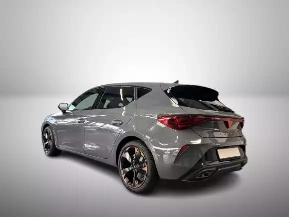 Cupra Leon 1.5 eTSI 150 DSG - Photo 3