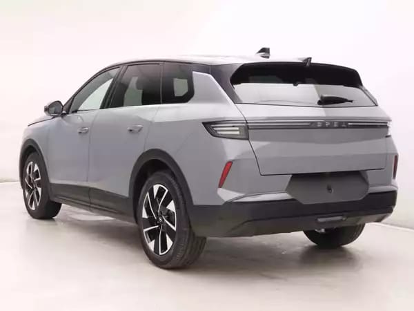 Opel Grandland 1.2 T Hybrid 145 GS - Photo 2