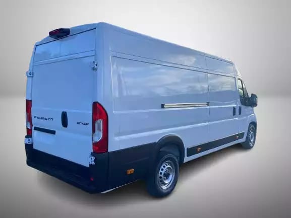 Peugeot Boxer 2.2 BlueHDI 180 EAT8 L4H2 - Photo 3