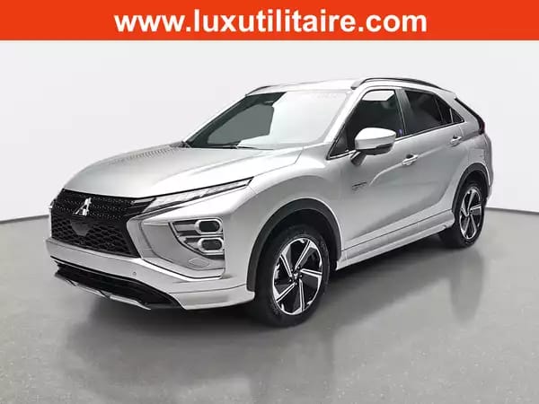 Mitsubishi Eclipse Cross 2.4 MIVEC PHEV CVT Select - Photo 2