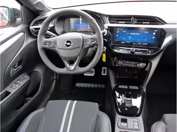 Opel Corsa 1.2 TURBO E-DCT 110  GS - Photo 3