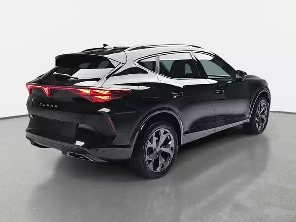 Cupra Formentor 1.5 eTSi DSG 150 - Photo 2