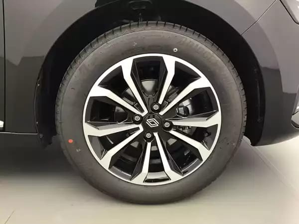 Renault Clio 1.0 TCE 90 Techno - Photo 3