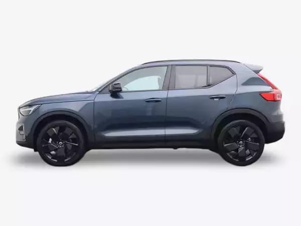 Volvo XC40 2.0 B4 MHD 197  Black Edition - Photo 2