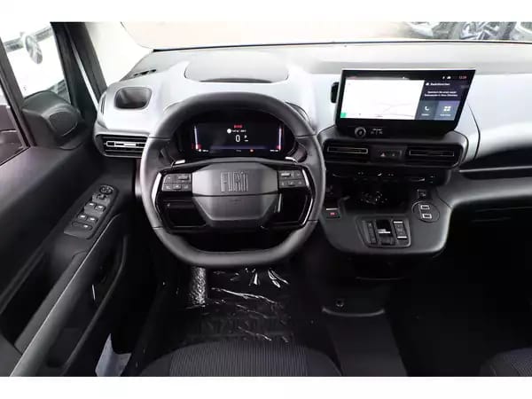 Fiat Doblo 1.5 BlueHDi 130 EAT8 MAXI 7 places - Photo 3