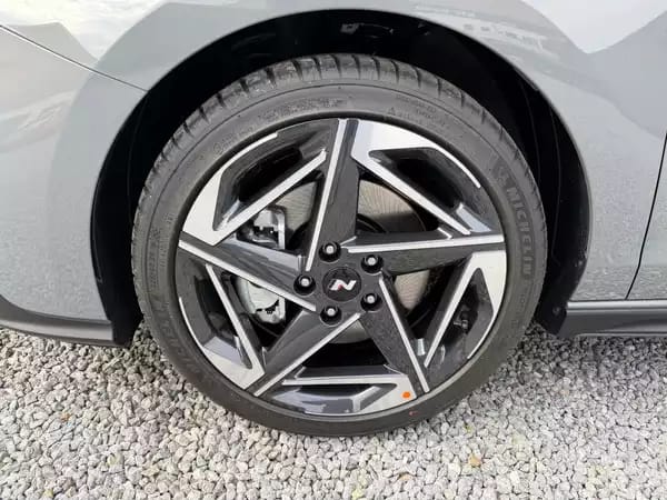 Hyundai i30 1.5 T-GDI 150 DCT N-Line - Photo 3