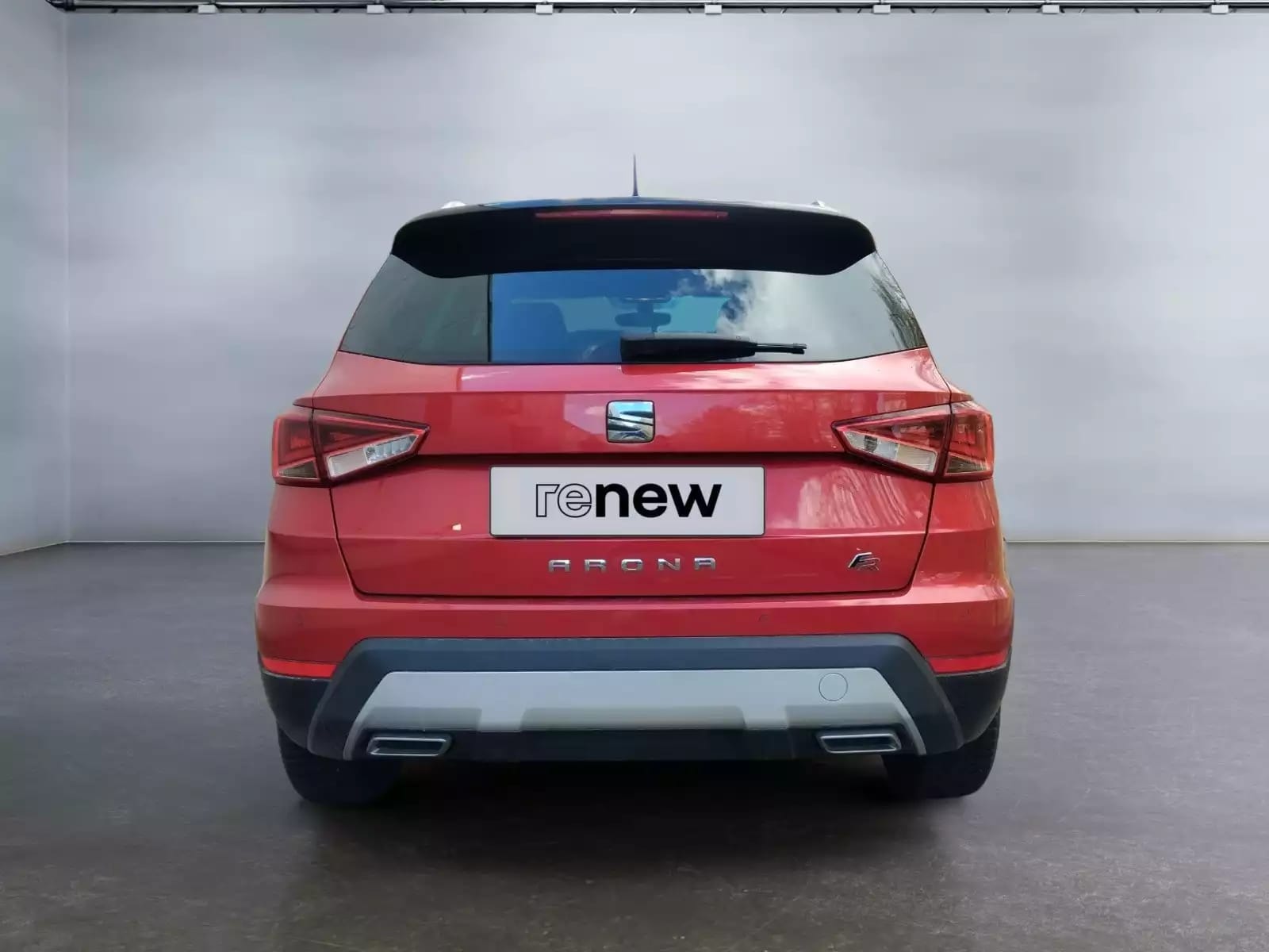 SEAT Arona 1.0 TSI FR DSG  - Photo 1