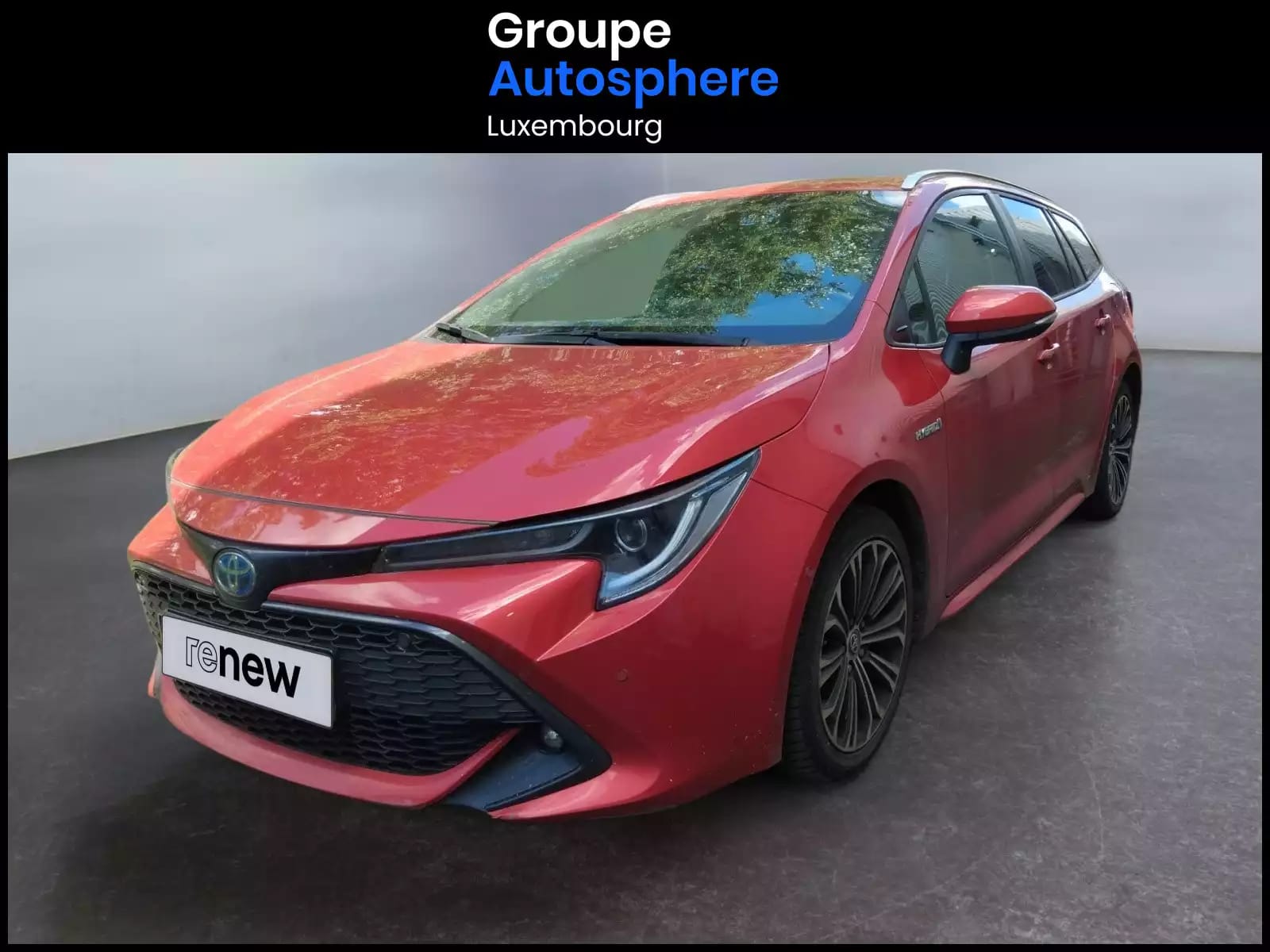 Toyota Corolla 2.0 SW Hybrid Premium e-CVT - Photo 1