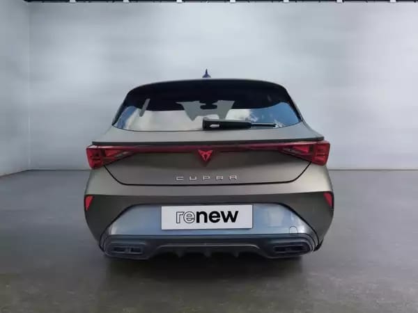 Cupra Leon 1.5 eTSI MHEV Business DSG - Photo 2