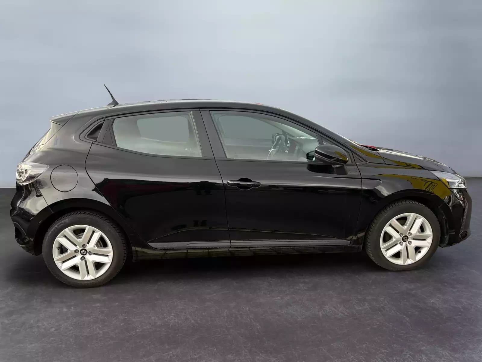Renault Clio 1.6i EVOLUTION E-Tech Full Hybrid - Photo 1