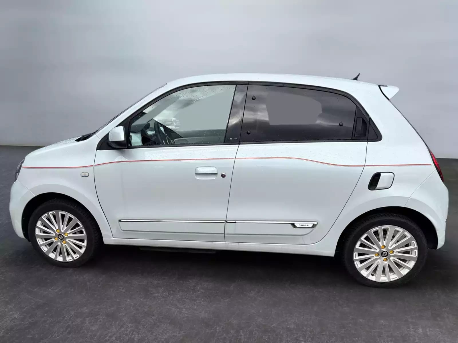 Renault Twingo E-TECH 24 kWh R80 Vibes B-buy - Photo 1