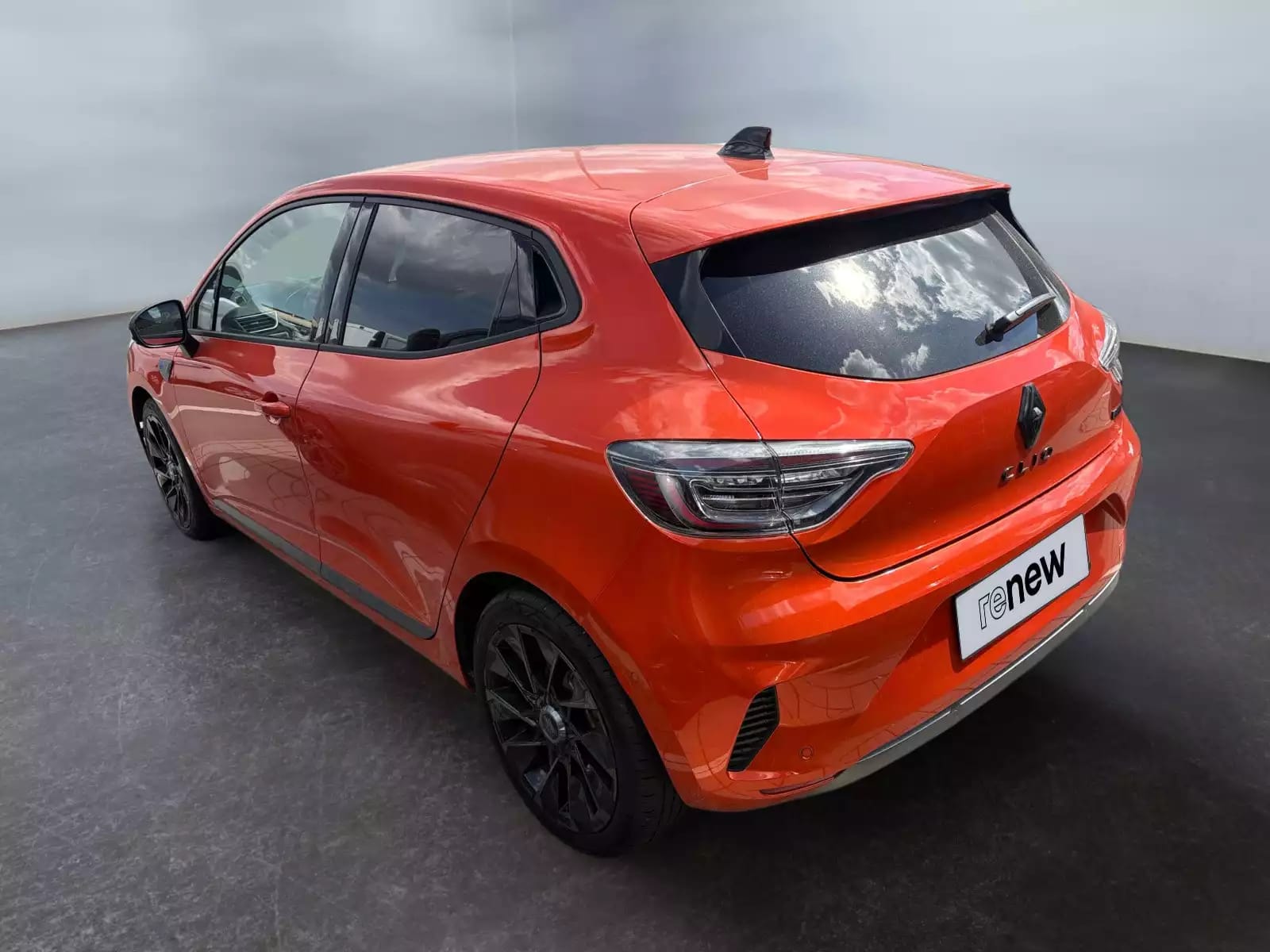 Renault Clio 1.6i Esprit Alpine E-Tech Full Hybrid - Photo 1