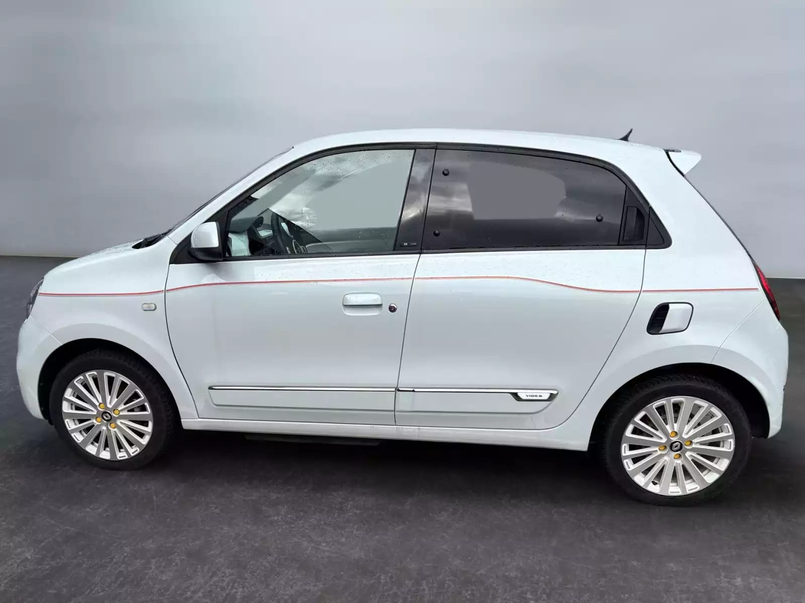 Renault Twingo E-TECH 24 kWh R80 Vibes B-buy - Photo 1