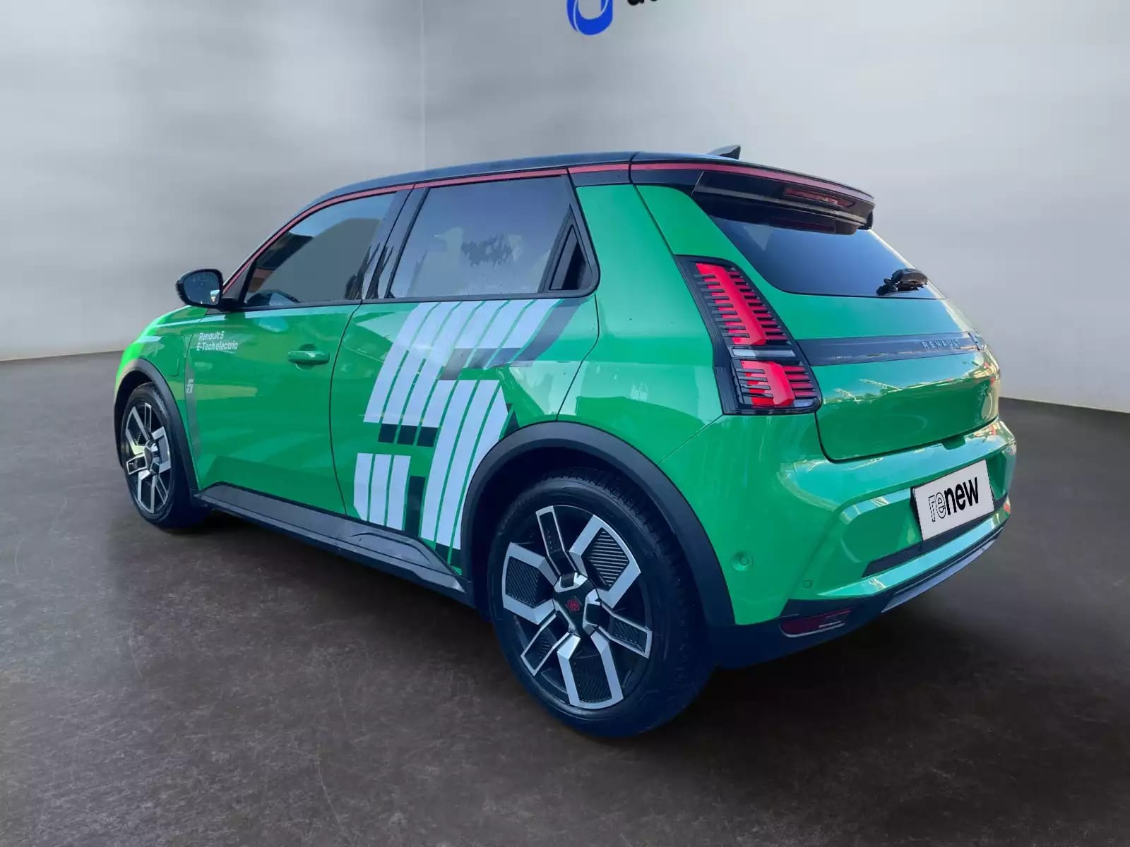 Renault 5 TECHNO 150HP COMFORT RANGE - Photo 1