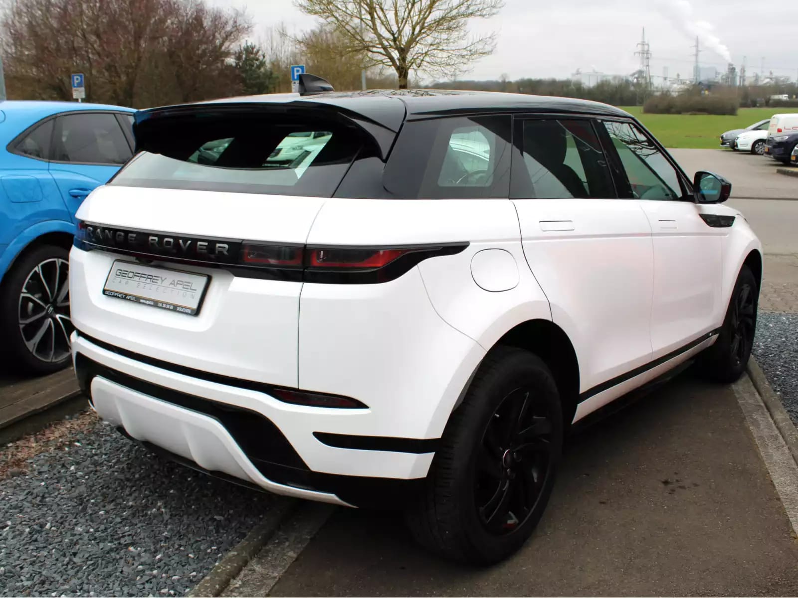 Land Rover Range Rover Evoque D 150 AWD R-DYNAMIC PANO CUIR NAVI - Photo 1