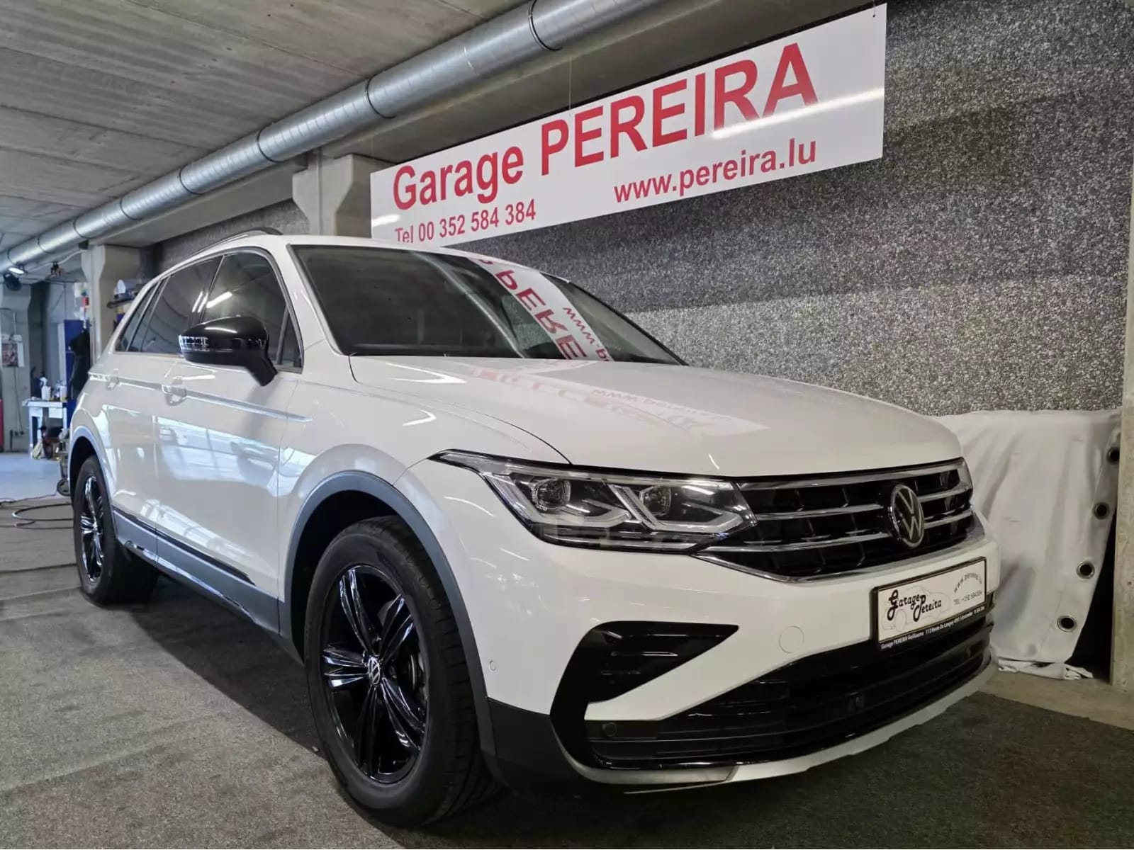 Volkswagen Tiguan 1.5 TSI 150 URBAN SPORT VIRTUAL HEAD UP HARMAN KARDON CUIR NAVIC 1 HAND - Photo 1