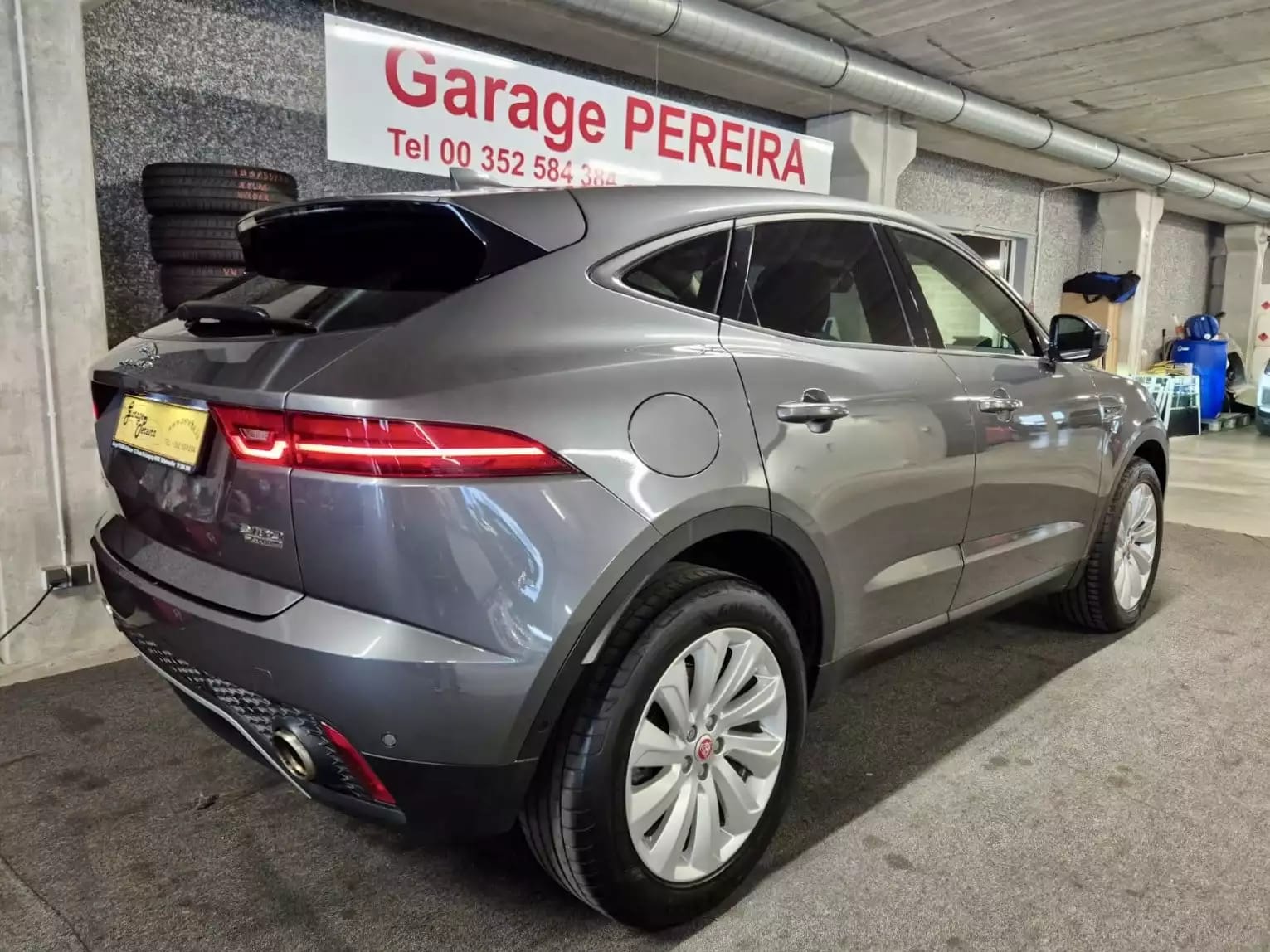 Jaguar E-Pace D180 S AWD MERIDIAN AUTO CUIR NAVI - Photo 1