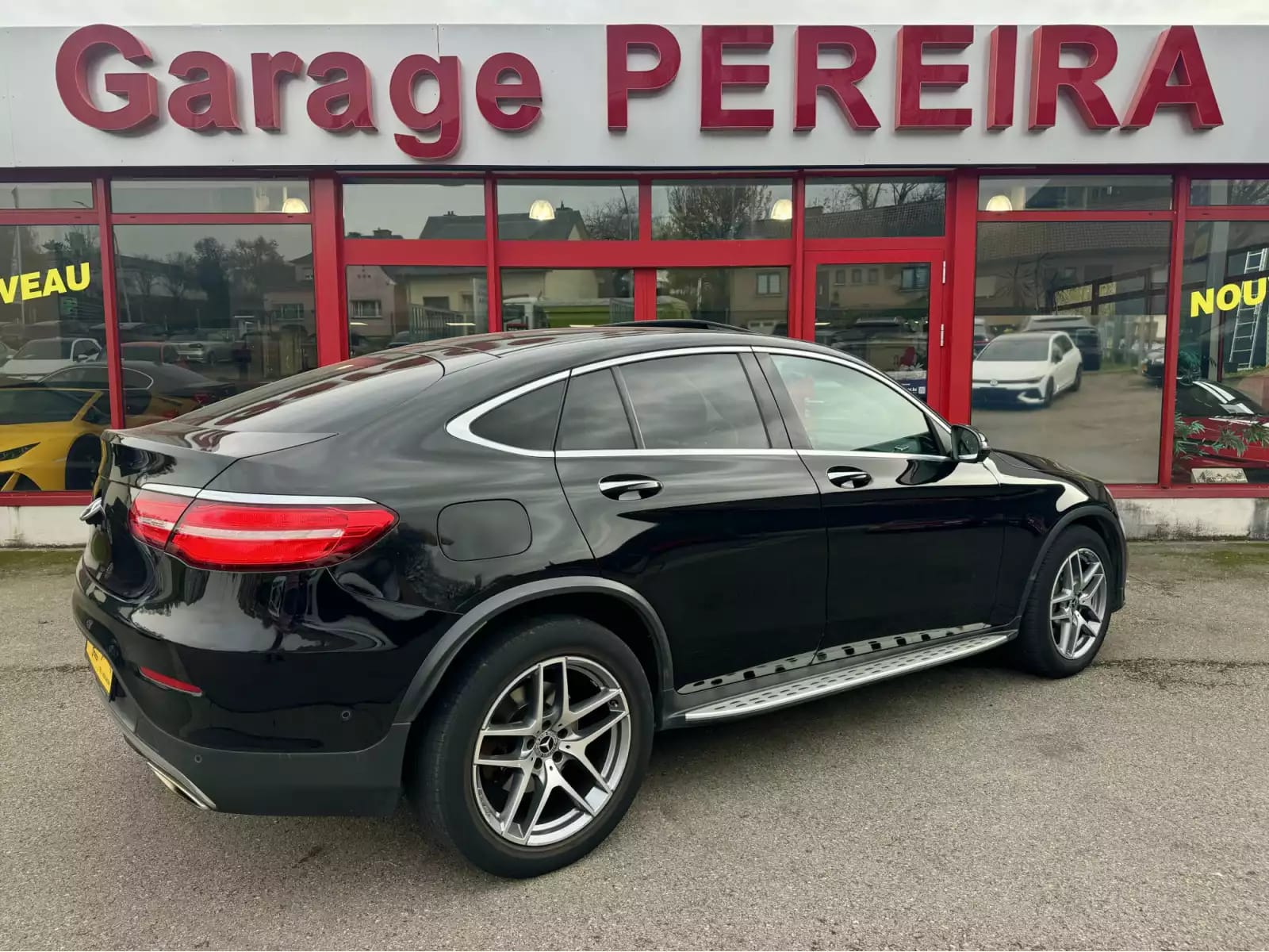 Mercedes-Benz GLC 300 COUPE 4MATIC AMG LINE BURMESTER HEAD UP PANO CUIR NAVI - Photo 1