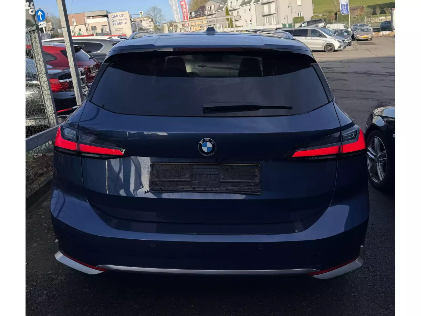 BMW 218 Active Tourer D LUXURY LINE HEAD UP HARMAN KARDON CUIR NAVI WARRANTY BMW 02/2027 - Photo 1