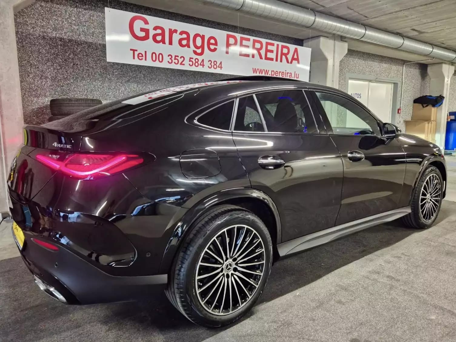 Mercedes-Benz GLC 200 4MATIC COUPE AMG LINE PANO CUIR NAVI 1 HAND - Photo 1