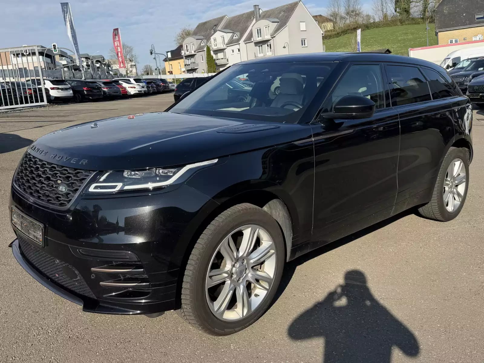 Land Rover Range Rover Velar NEW MODEL P400 AWD R-DYNAMIC MERIDIAN PANO CUIR NAVI 1 HAND - Photo 1