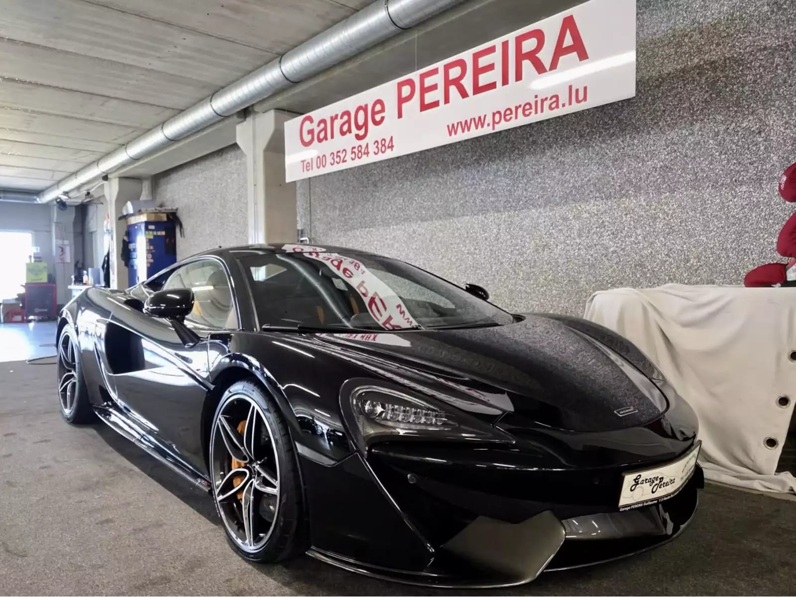 McLaren 570S CARBON KERAMIK LIFT - Photo 1