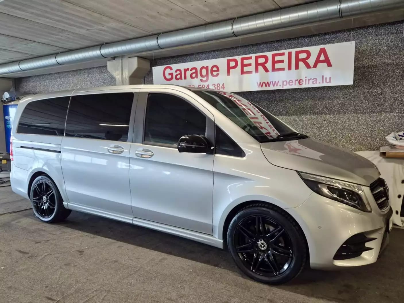 Mercedes-Benz V 250 D AMG LINE 7 SITZE CUIR NAVI 1 HAND - Photo 1