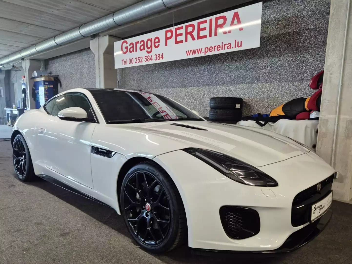Jaguar F-Type 3.0 V6 P-340 COUPE R-DYNAMIC MERIDIAN PANO CUIR NAVI 1 HAND - Photo 1