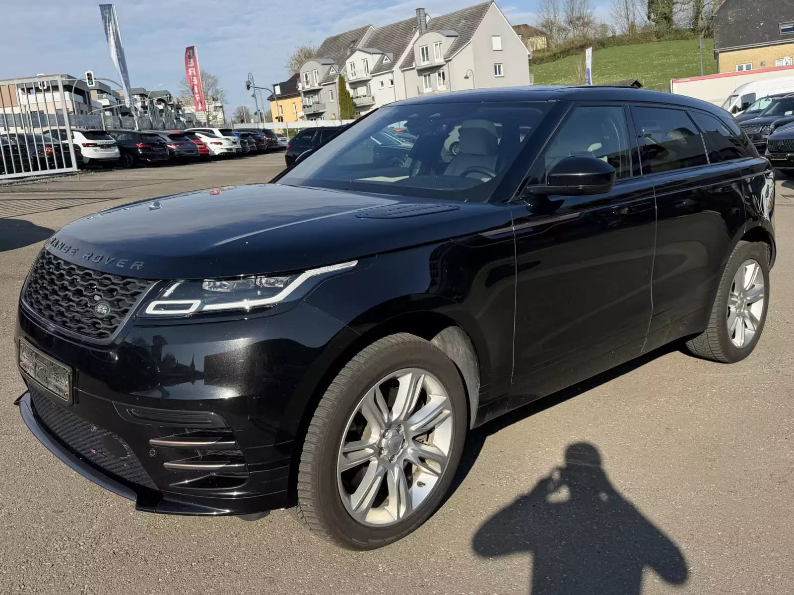 Land Rover Range Rover Velar NEW MODEL P400 AWD R-DYNAMIC MERIDIAN PANO CUIR NAVI 1 HAND - Photo 1