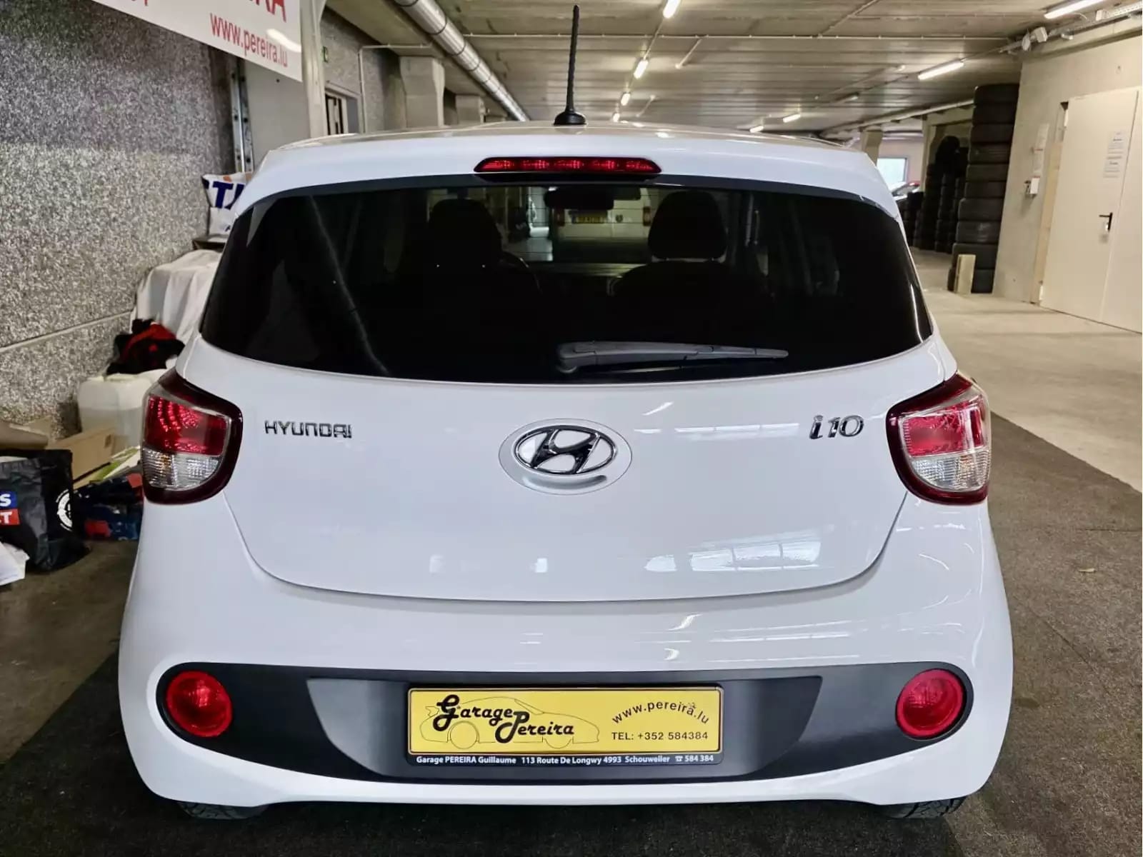 Hyundai i10 1.0 AUTO CLIM NAVI - Photo 1