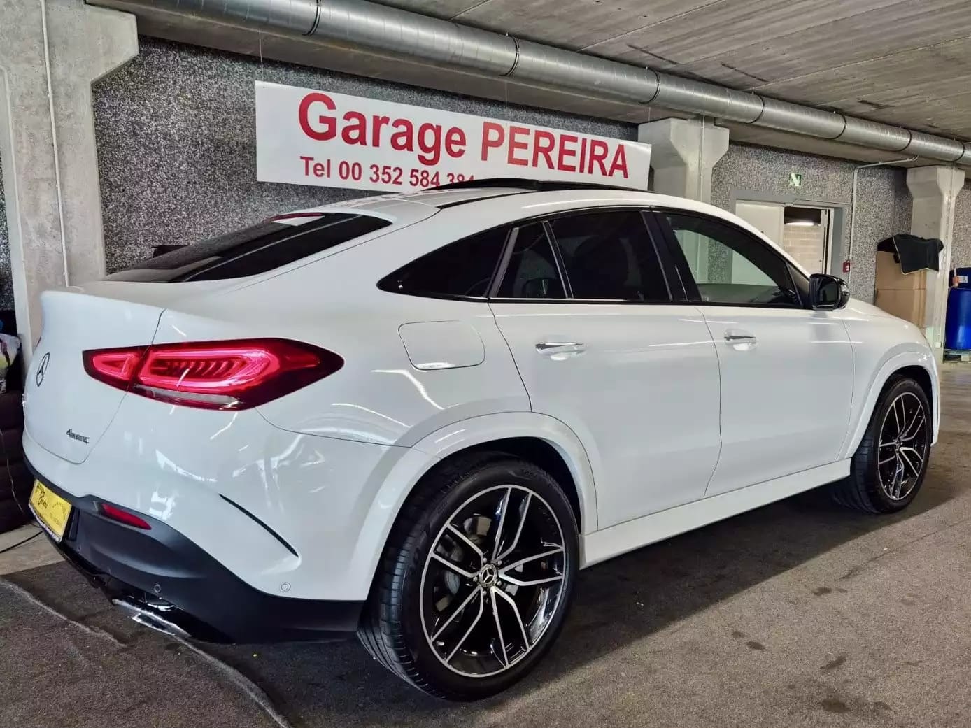 Mercedes-Benz GLE 350 D 4MATIC COUPE AMG LINE HEAD UP BURMESTER PANO CUIR NAVI 1 HAND - Photo 1