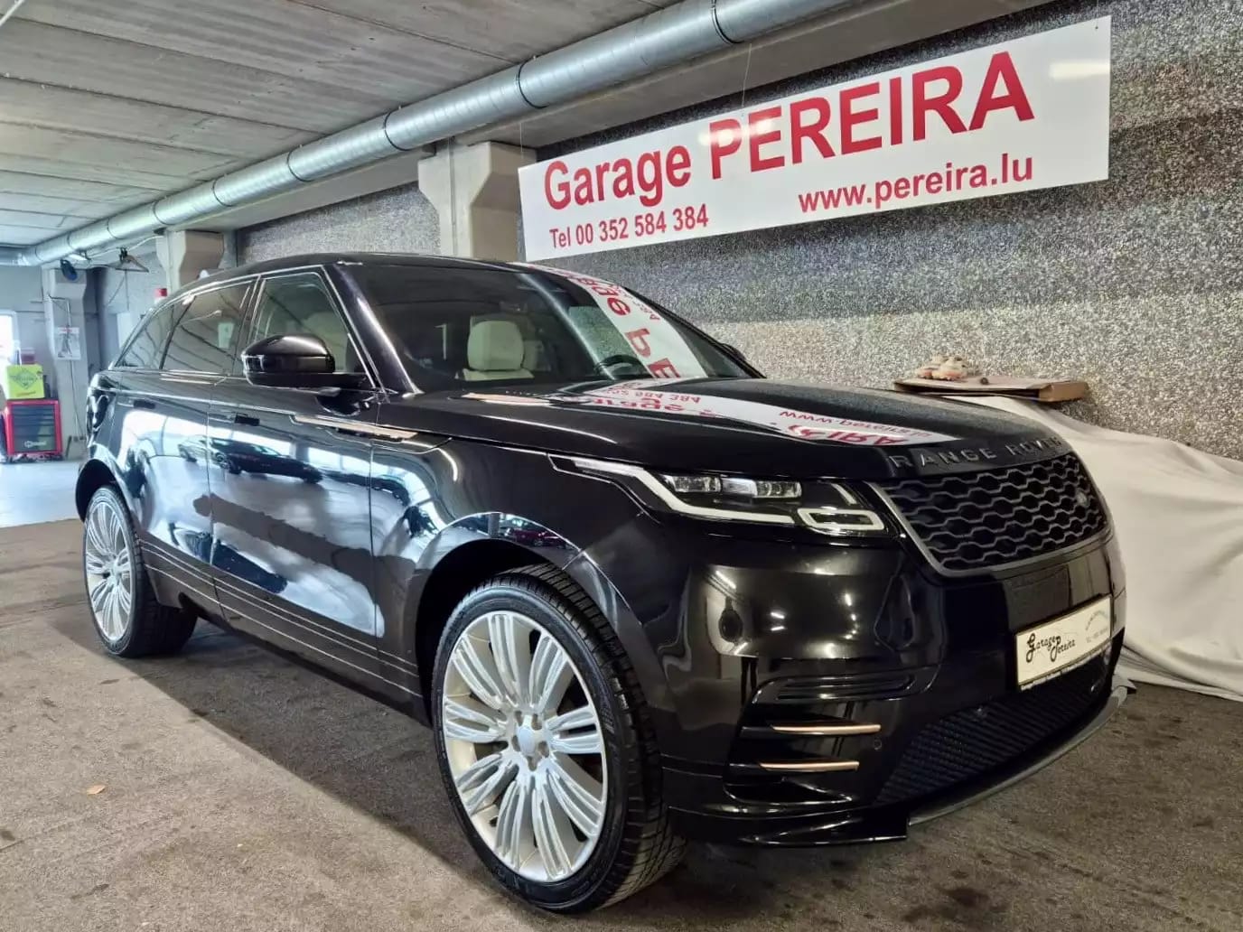 Land Rover Range Rover Velar NEW MODEL P400 AWD R-DYNAMIC MERIDIAN PANO CUIR NAVI 1 HAND - Photo 1
