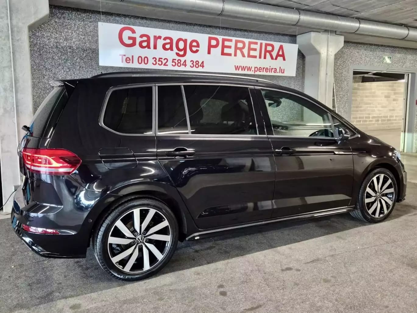 Volkswagen Touran 2.0 TDI 150 DSG 3X R-LINE 7 SITZE LED NAVI - Photo 1