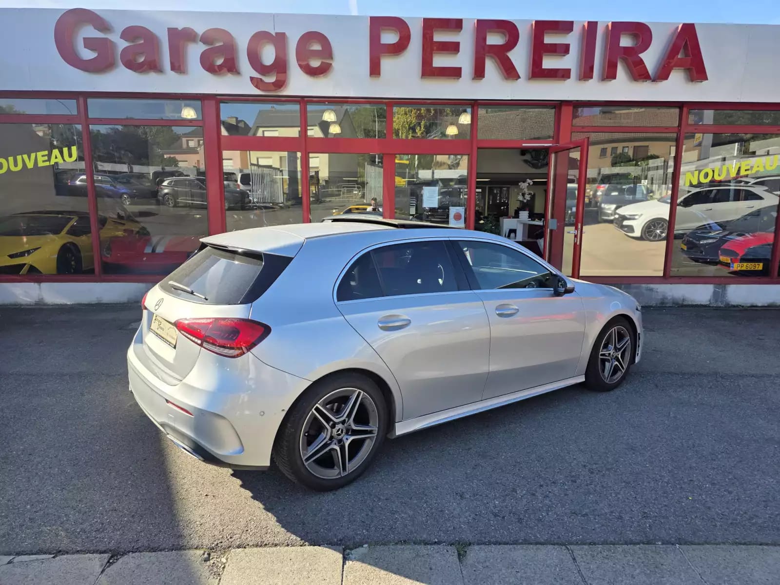 Mercedes-Benz A 180 D AMG LINE NEW MODEL PANO CUIR NAVI - Photo 1