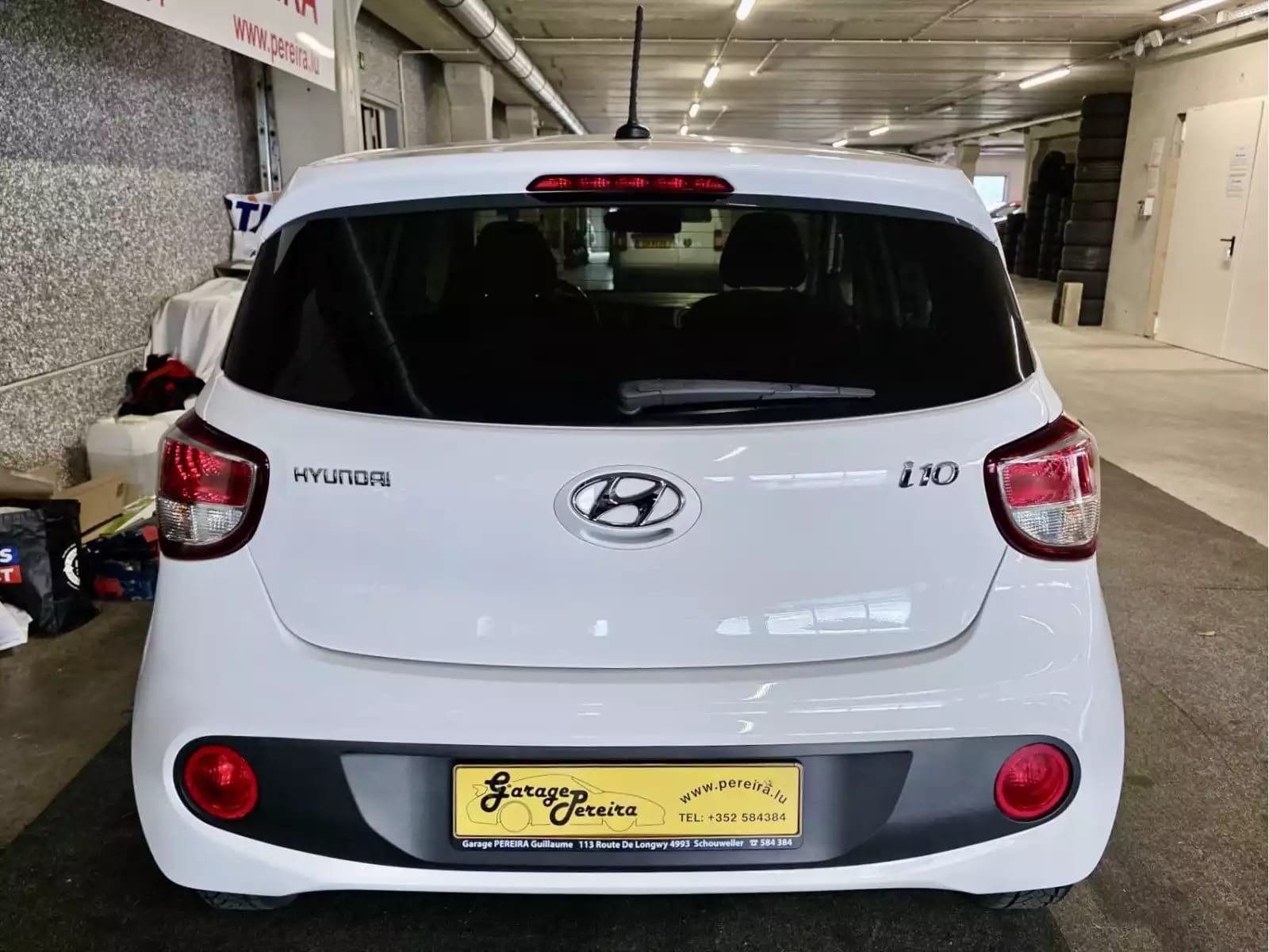 Hyundai i10 1.0 AUTO CLIM NAVI - Photo 1