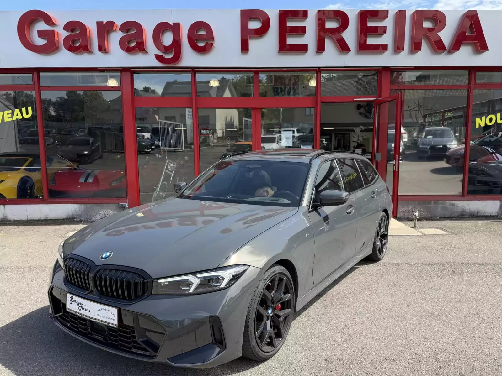 BMW 330 i XDRIVE TOURING M SPORT PAKET NEW MODEL CARBON PANO CUIR NAVI 1 HAND - Photo 1