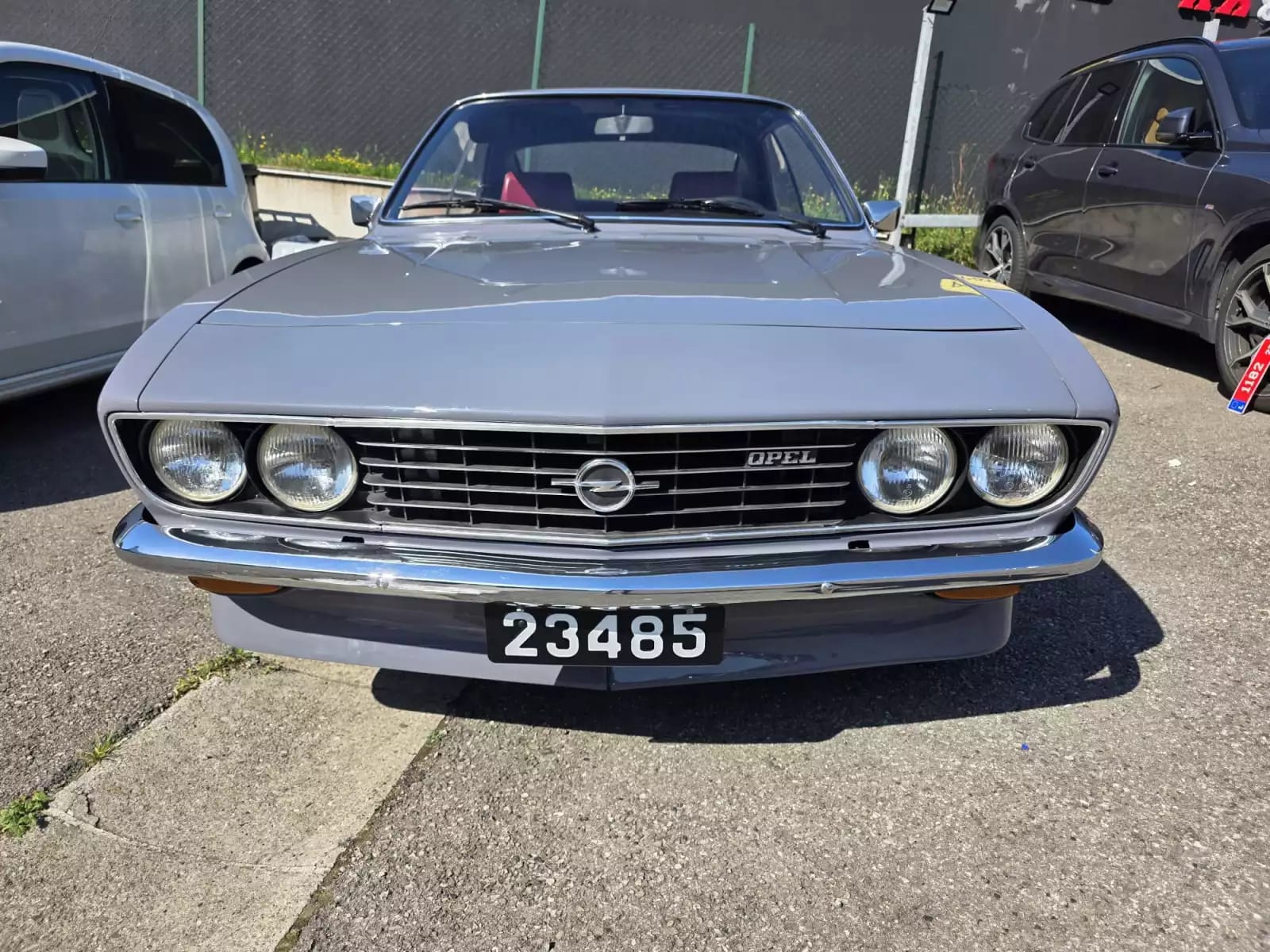Opel Manta 1.9 - Photo 1
