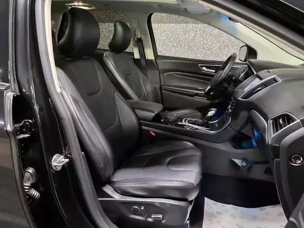 Ford Edge Edge 2,0 l TDCi Bi-Turbo 4x4 Pano, Gps ,Attache Remorque - Photo 3