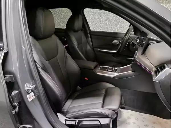 BMW 320 D XDRIVE M SPORT PAKET HEAD UP CUIR NAVI - Photo 3