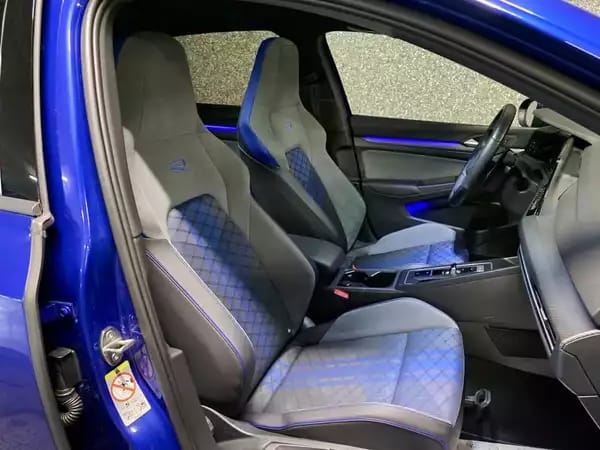 Volkswagen Golf R 8 2.0 TSI 320 4MOTION IQ LIGHT PANO CUIR NAVI - Photo 3