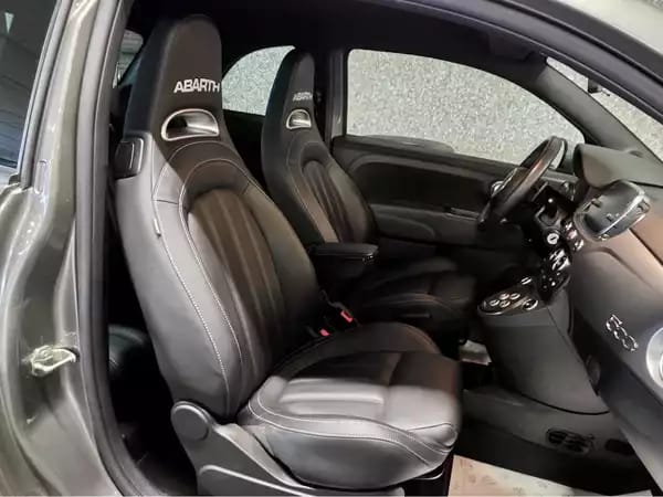 Abarth 595 Turismo 1.4 T-JET 165 AUTO BEATS CUIR NAVI 1 HAND - Photo 3