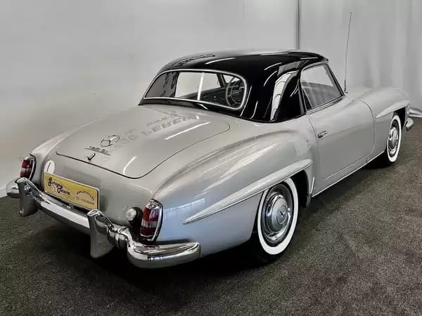 Mercedes-Benz 190 SL - Photo 3